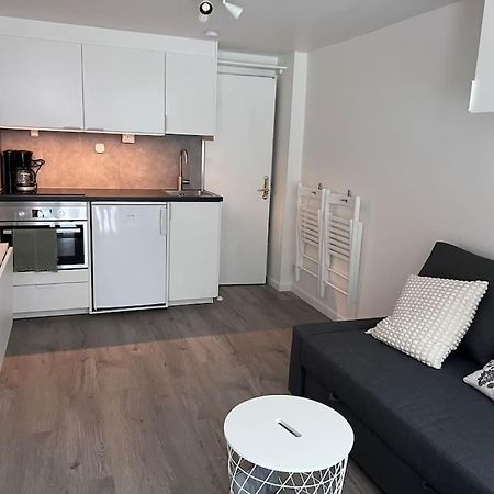 Apartamento Laegenhet Med Egen Ingang. Sundsvall Exterior foto